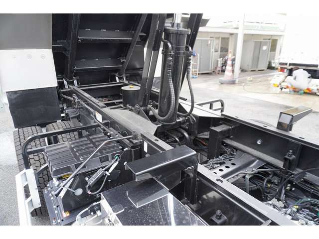 MITSUBISHI FUSOU FIGHTER 2024