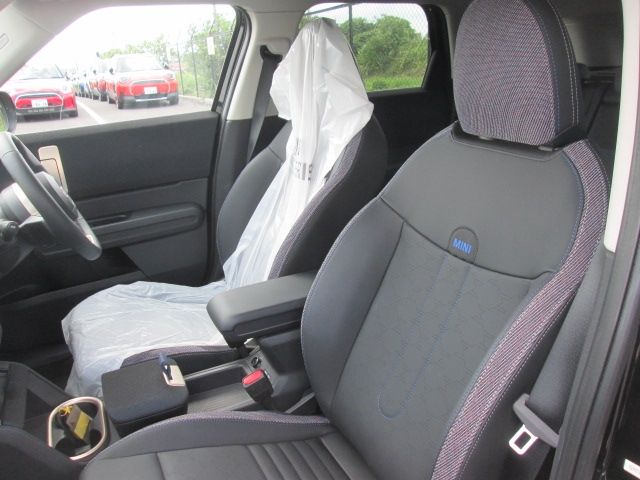 BMW MINI COUNTRYMAN 2024