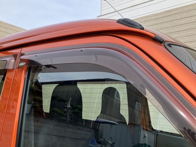 DAIHATSU HIJET CARGO 2015