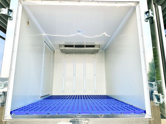 DAIHATSU HIJET truck 2023