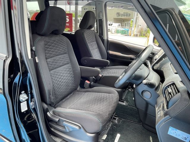 NISSAN SERENA  S-HYBRID 2016