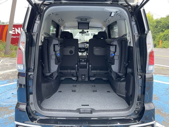 NISSAN SERENA  S-HYBRID 2016