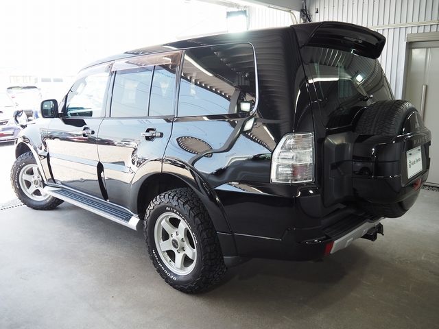 MITSUBISHI PAJERO wagon 2011