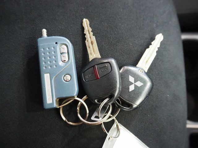 MITSUBISHI PAJERO wagon 2011