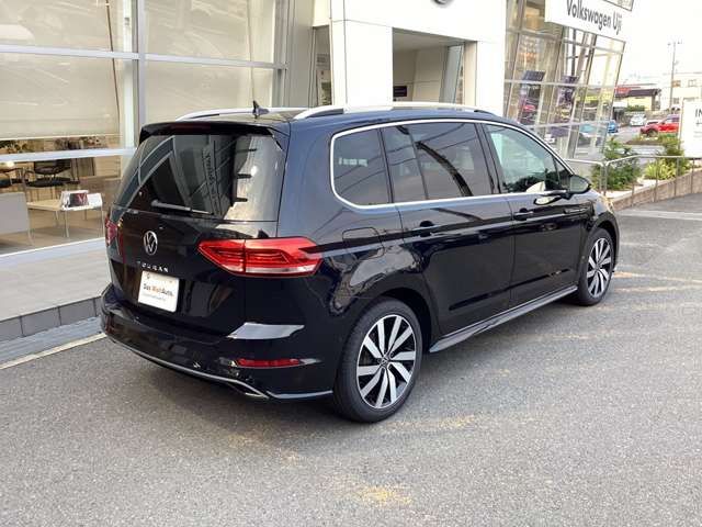 VOLKSWAGEN VOLKSWAGEN GOLF TOURAN 2025