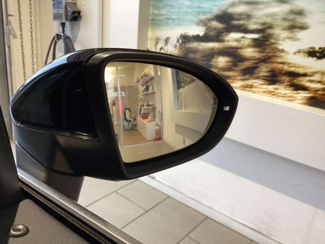 VOLKSWAGEN VOLKSWAGEN GOLF TOURAN 2025