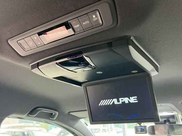 TOYOTA VOXY HYBRID 2020