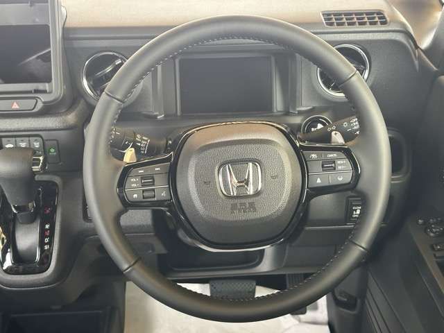 HONDA N BOX CUSTOM 2025