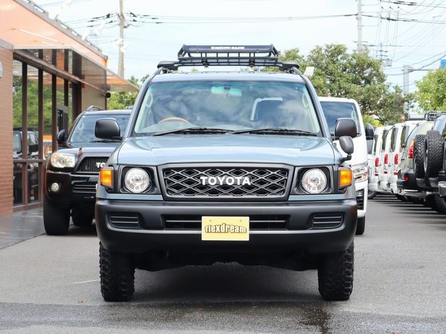 TOYOTA LANDCRUISER wagon 2004