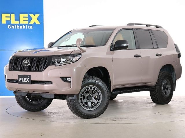 TOYOTA LANDCRUISER PRADO 2018