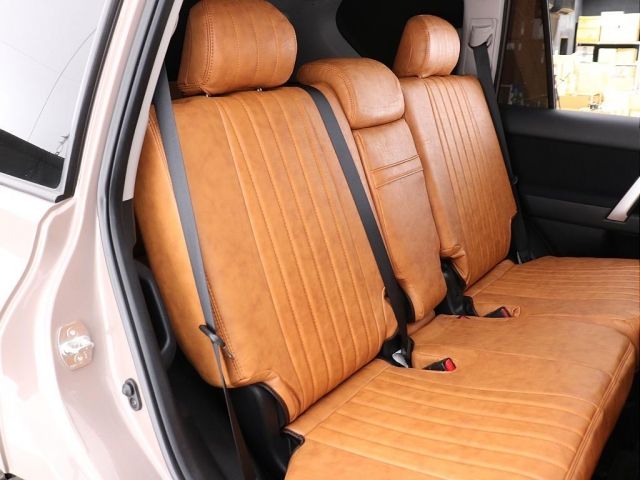 TOYOTA LANDCRUISER PRADO 2018