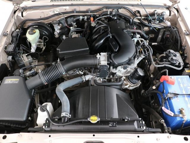 TOYOTA LANDCRUISER van 2015