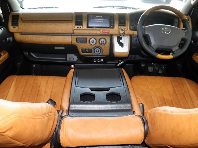 TOYOTA HIACE van 1.25t 2WD 2017