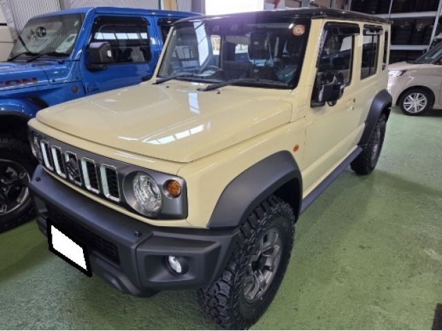 SUZUKI JIMNY NOMADE 2025