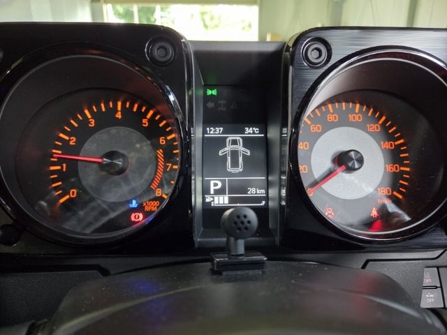 SUZUKI JIMNY NOMADE 2025