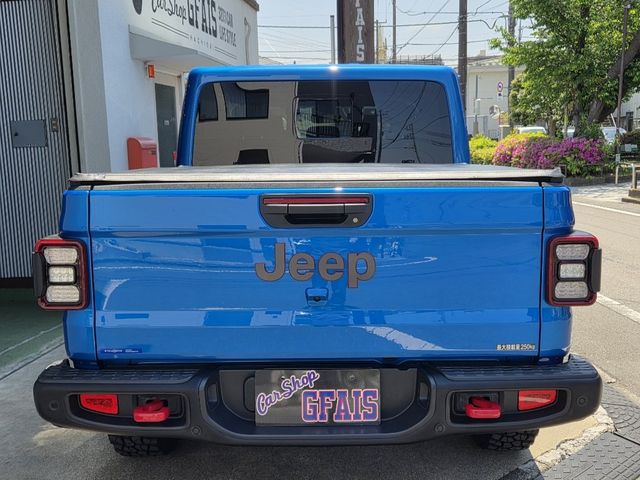 JEEP JEEP GLADIATOR 2023