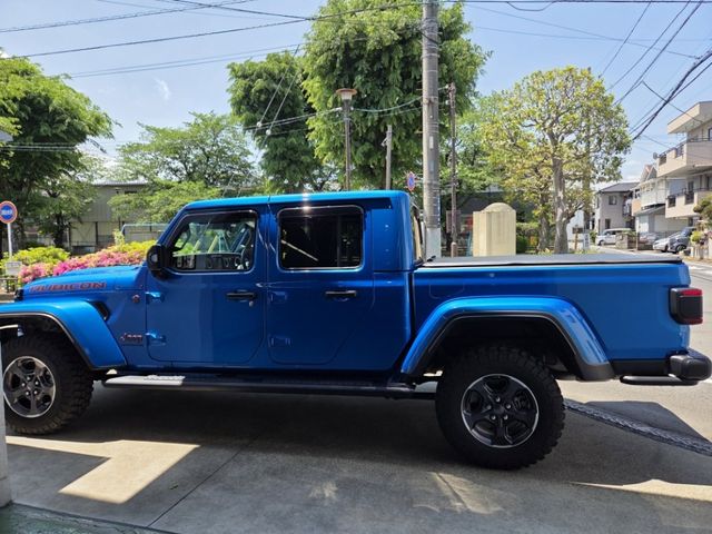 JEEP JEEP GLADIATOR 2023