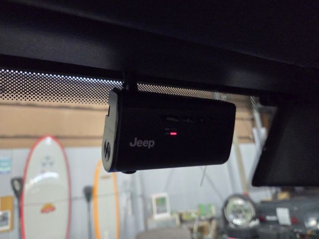 JEEP JEEP GLADIATOR 2023