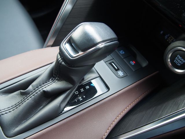 TOYOTA HARRIER 2WD 2021