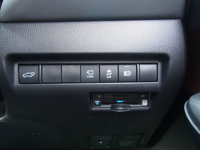 TOYOTA HARRIER 2WD 2021