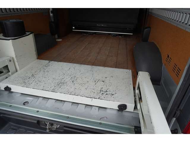 TOYOTA HIACE van 2WD 2017