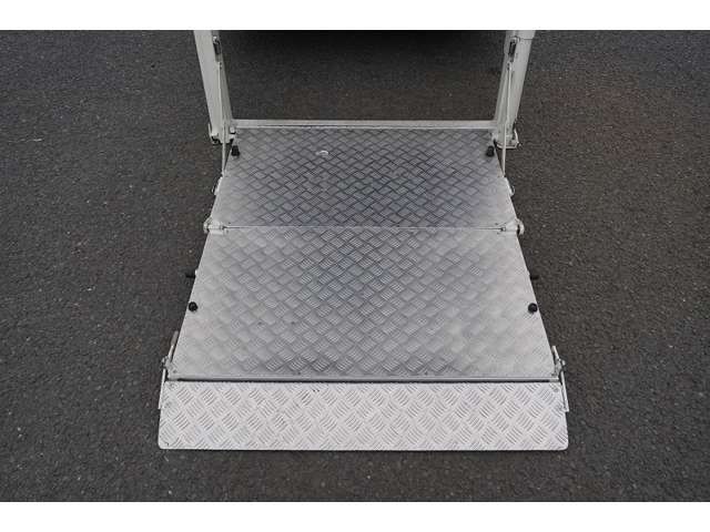 TOYOTA HIACE van 2WD 2017