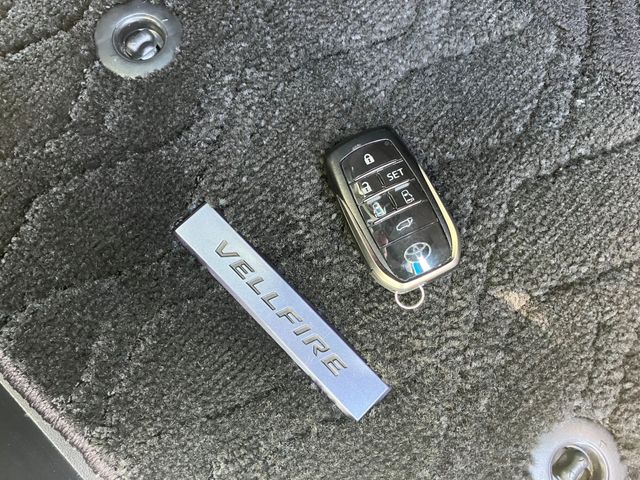 TOYOTA VELLFIRE 4WD 2018