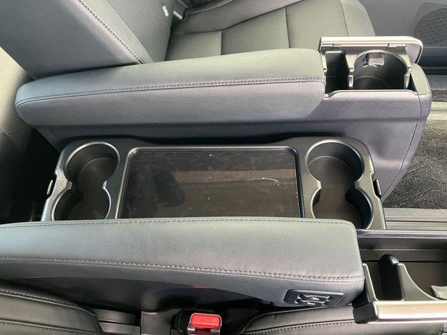 TOYOTA VELLFIRE 4WD 2018