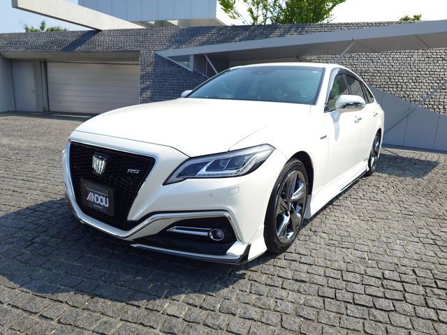 TOYOTA CROWN sedan hybrid 2019