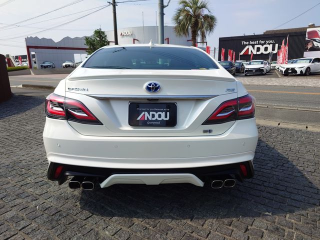 TOYOTA CROWN sedan hybrid 2019