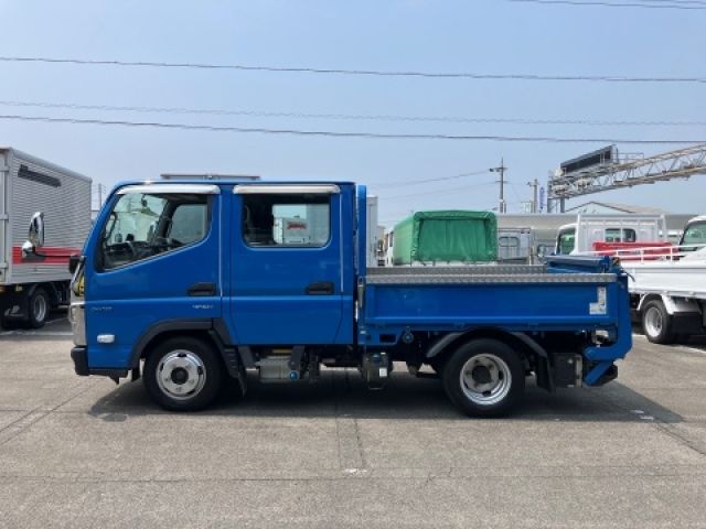 MITSUBISHI CANTER 2021