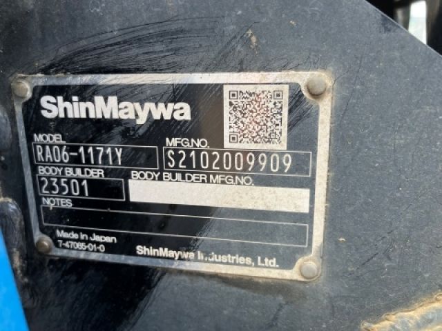 MITSUBISHI CANTER 2021