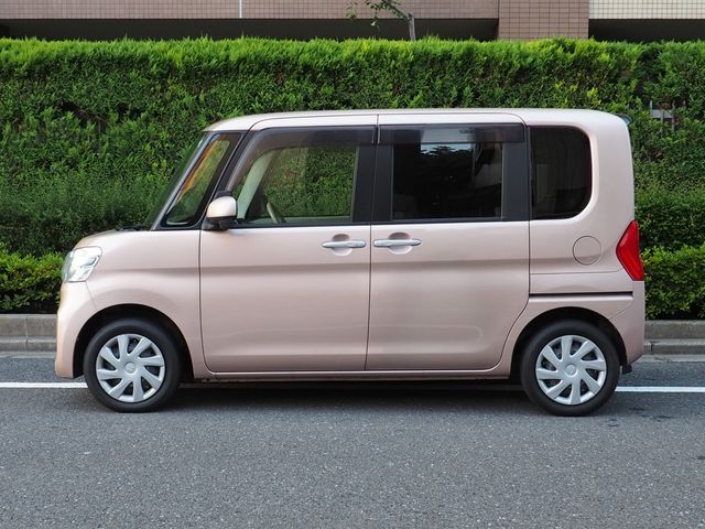 DAIHATSU TANTO 2017