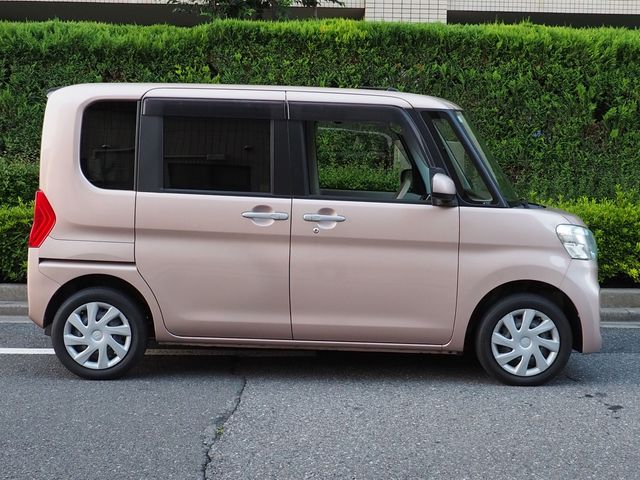 DAIHATSU TANTO 2017