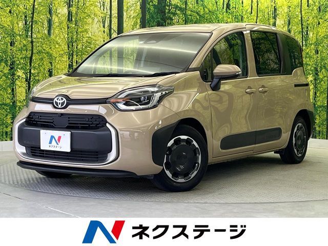 TOYOTA SIENTA HYBRID 2023
