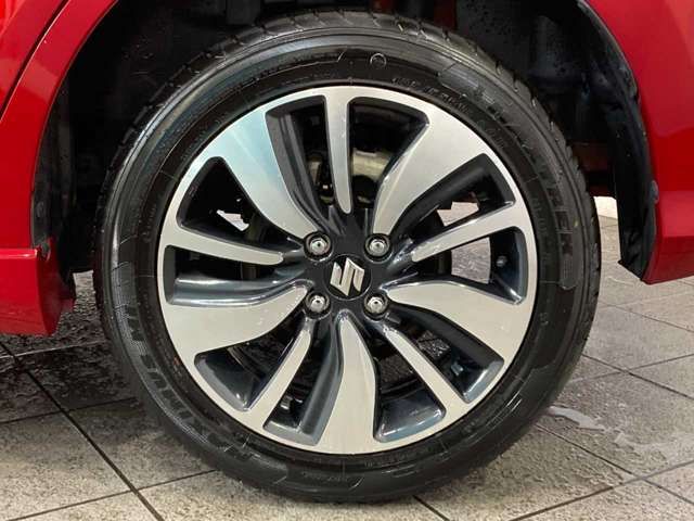 SUZUKI SWIFT 4WD 2017