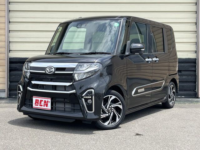 DAIHATSU TANTO CUSTOM 2021
