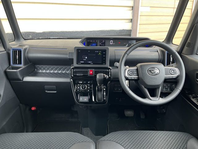 DAIHATSU TANTO CUSTOM 2021