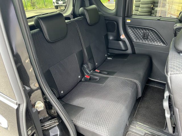 DAIHATSU TANTO CUSTOM 2021