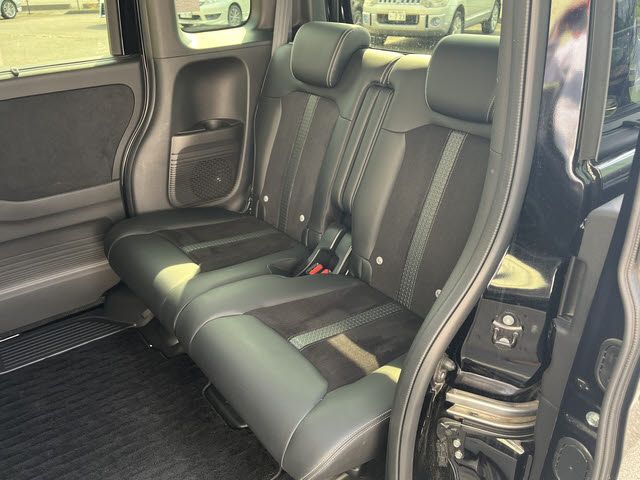 HONDA N BOX CUSTOM 2023