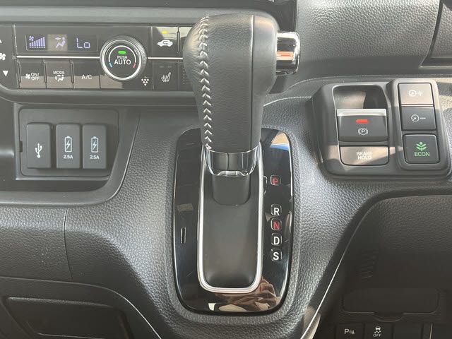 HONDA N BOX CUSTOM 2023