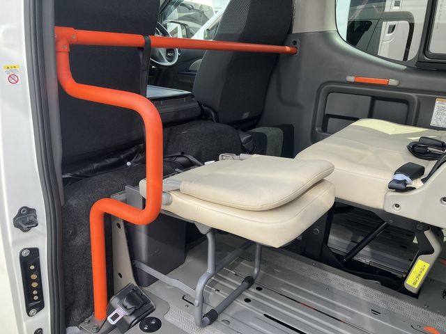 NISSAN NV350 CARAVAN 4WD 2017