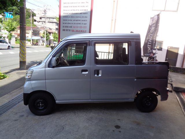 DAIHATSU HIJET deckvan 4WD 2020