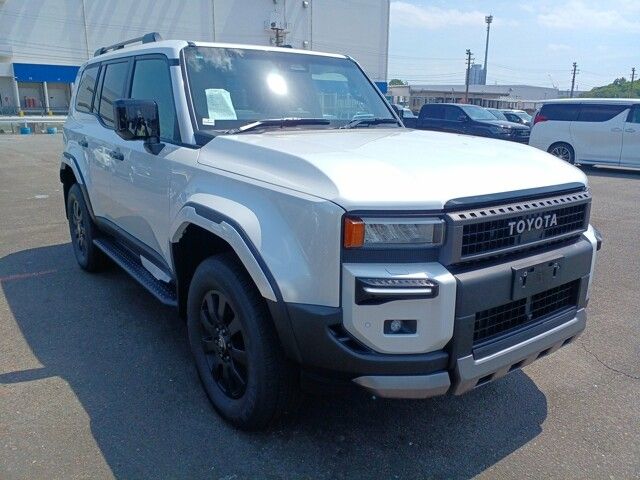 TOYOTA LANDCRUISER 250 2024