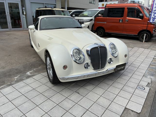 MITSUOKA Himiko 2009