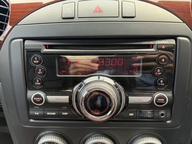 MITSUOKA Himiko 2009