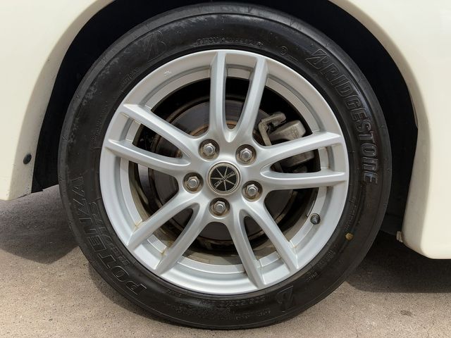 MITSUOKA Himiko 2009