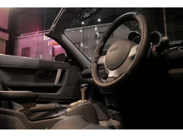 MCC SMART ROADSTAR coupe 2004