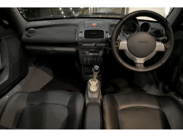 MCC SMART ROADSTAR coupe 2004