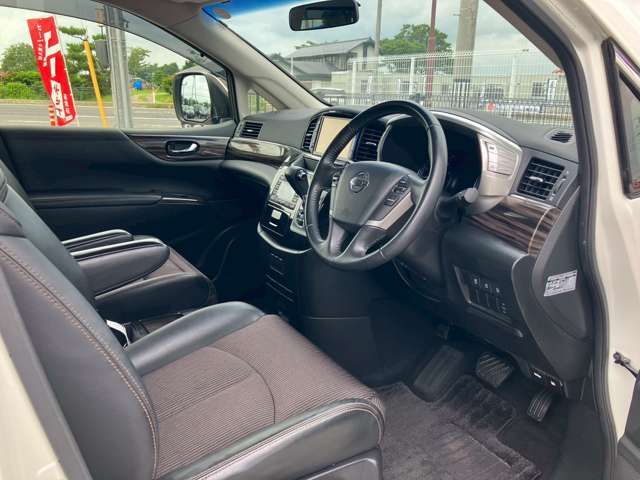 NISSAN ELGRAND 2018